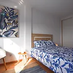 Book Jet - Sun & Pool