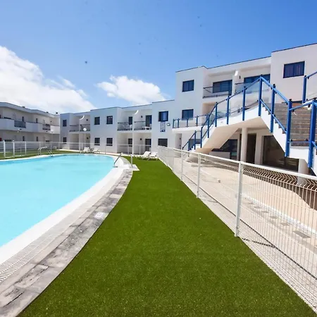 Book Jet - Sun & Pool *