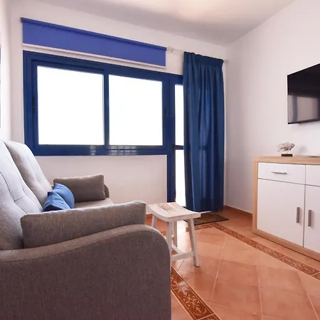 Book Jet - Sun & Pool