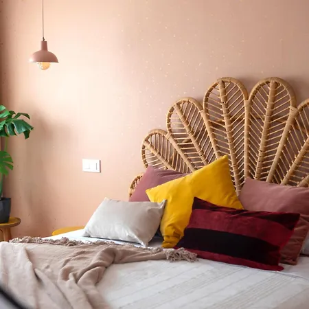 Book Jet - Sun & Pool *